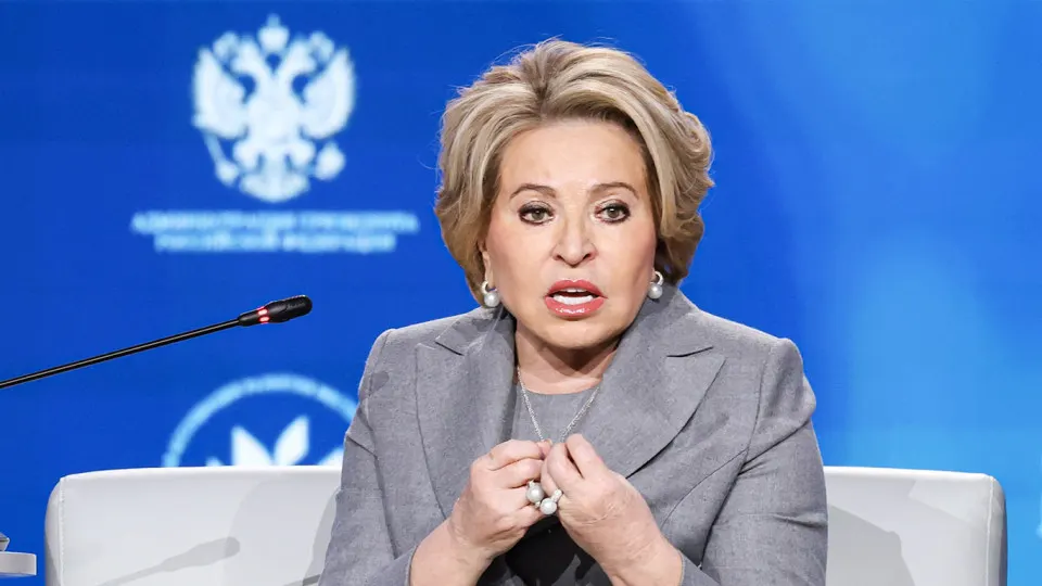 Председатель Совета Федерации предложила владельцу крупнейшего металлургического предприятия вернуть активы в Россию и взять на себя дополнительные социальные обязательства на фоне дефицита региональных бюджетов и роста состояния бизнесмена.