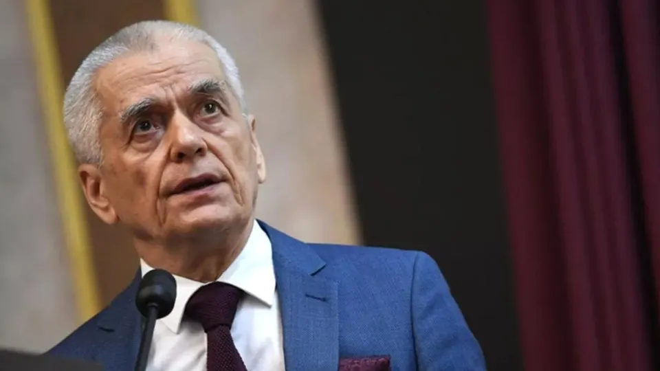 Геннадий Онищенко предостерег от поездок за границу на майские праздники из‑за резкой смены климата и часовых поясов. Тем временем бронирования сократились, а в Краснодарском крае продолжается экологическая авария с выбросом нефтепродуктов.