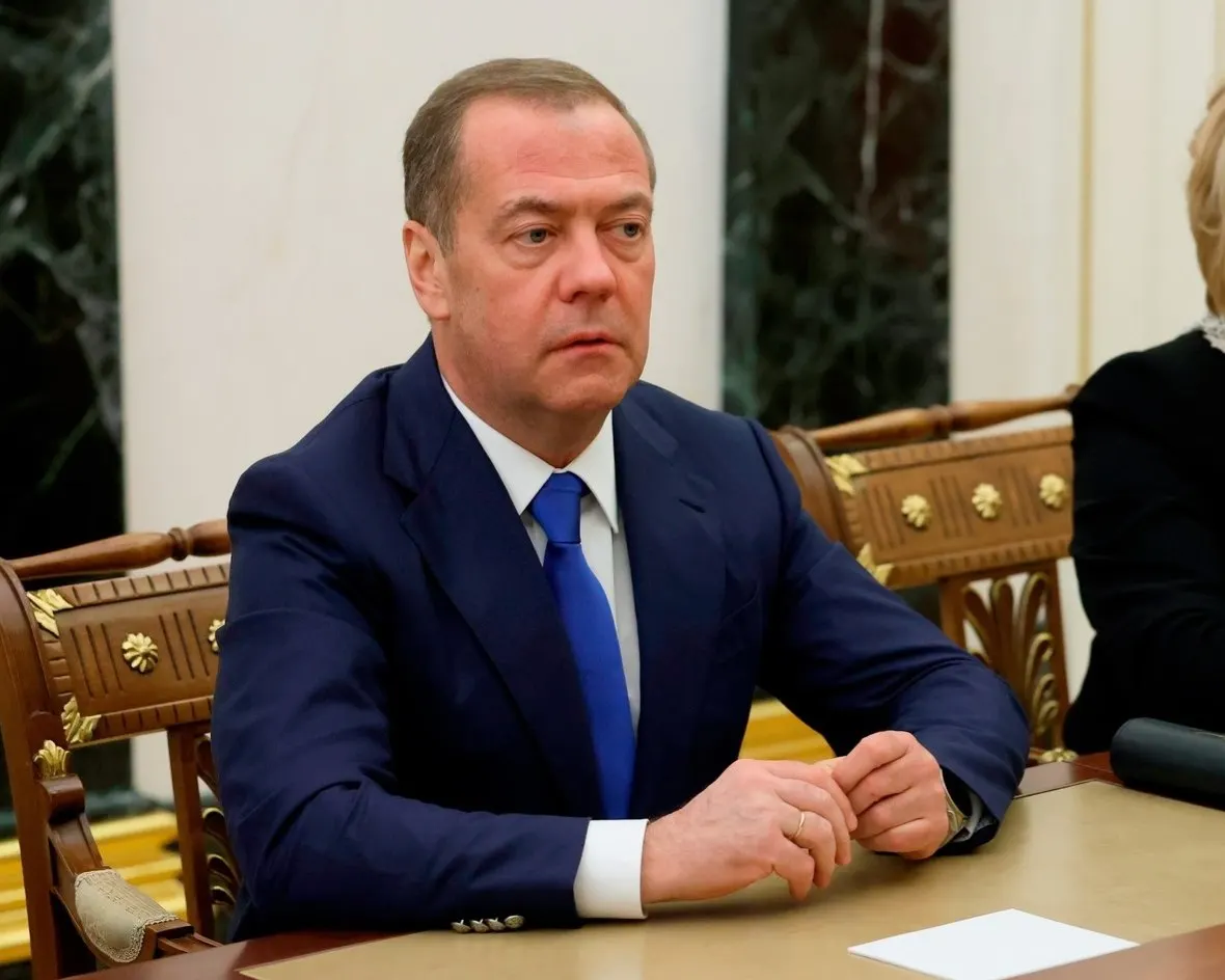 1 мая в Санкт-Петербурге состоится партийный форум по здравоохранению и поддержке семей с детьми; в нём примут участие высокопоставленные федеральные и региональные представители.