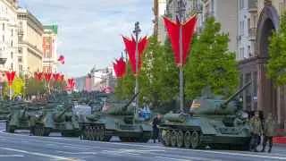 Военные приоритеты глубоко перестроили российскую экономику, усилили сырьевую зависимость и институциональные перекосы. Завершение боевых действий само по себе не решит этих проблем: для перехода к мирной модели потребуются длительные структурные реформы, опора на человеческий капитал и восстановление внешних связей.