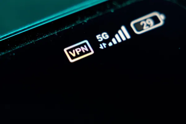 Сервис Cloudflare убрал пометку «шпионское программное обеспечение» с доменов max.ru и web.max.ru. Ранее эти домены пометили как «шпионское ПО», причина отмены статуса к 1 мая пока неизвестна.