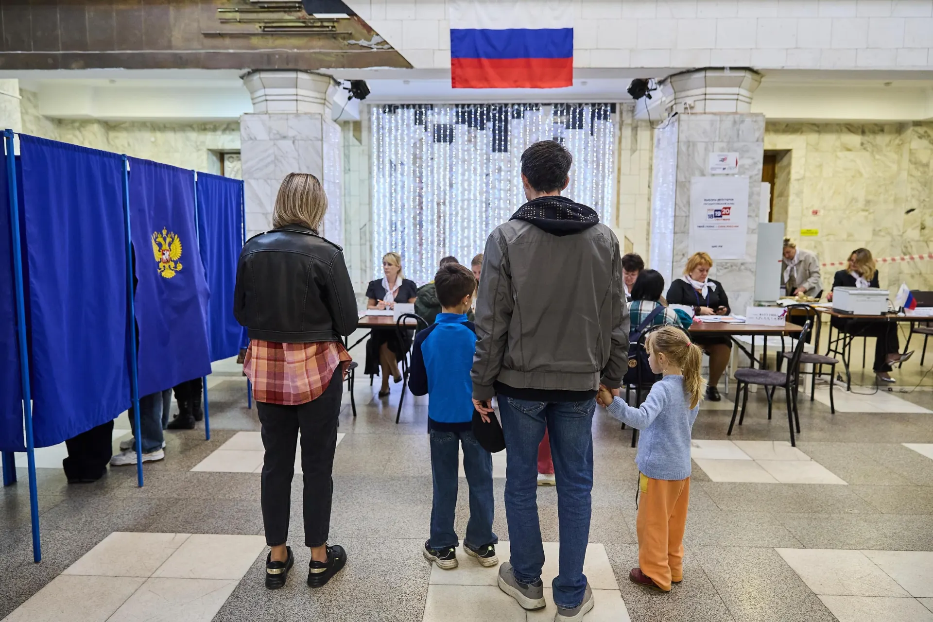 Завершился третий день голосования по выборным мероприятиям в Госдуму; явка оказалась выше, чем в предыдущие кампании, подводим первые итоги.