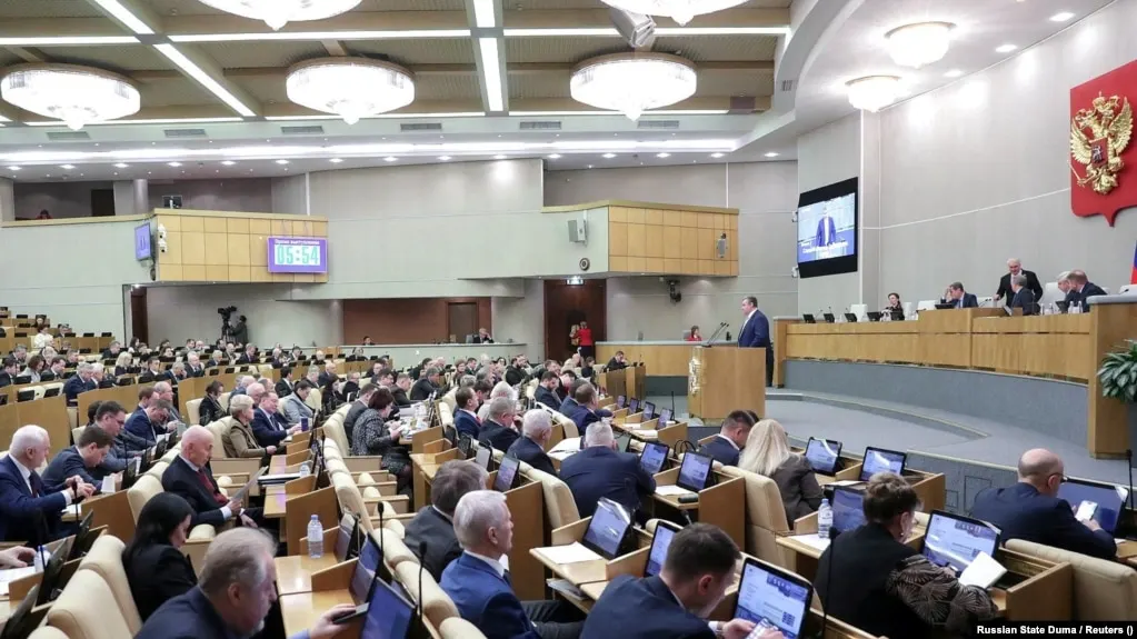 Парламент принял в окончательном чтении поправки, позволяющие президенту направлять Вооружённые силы за границу для защиты прав и свободы россиян в случаях их ареста или уголовного преследования.