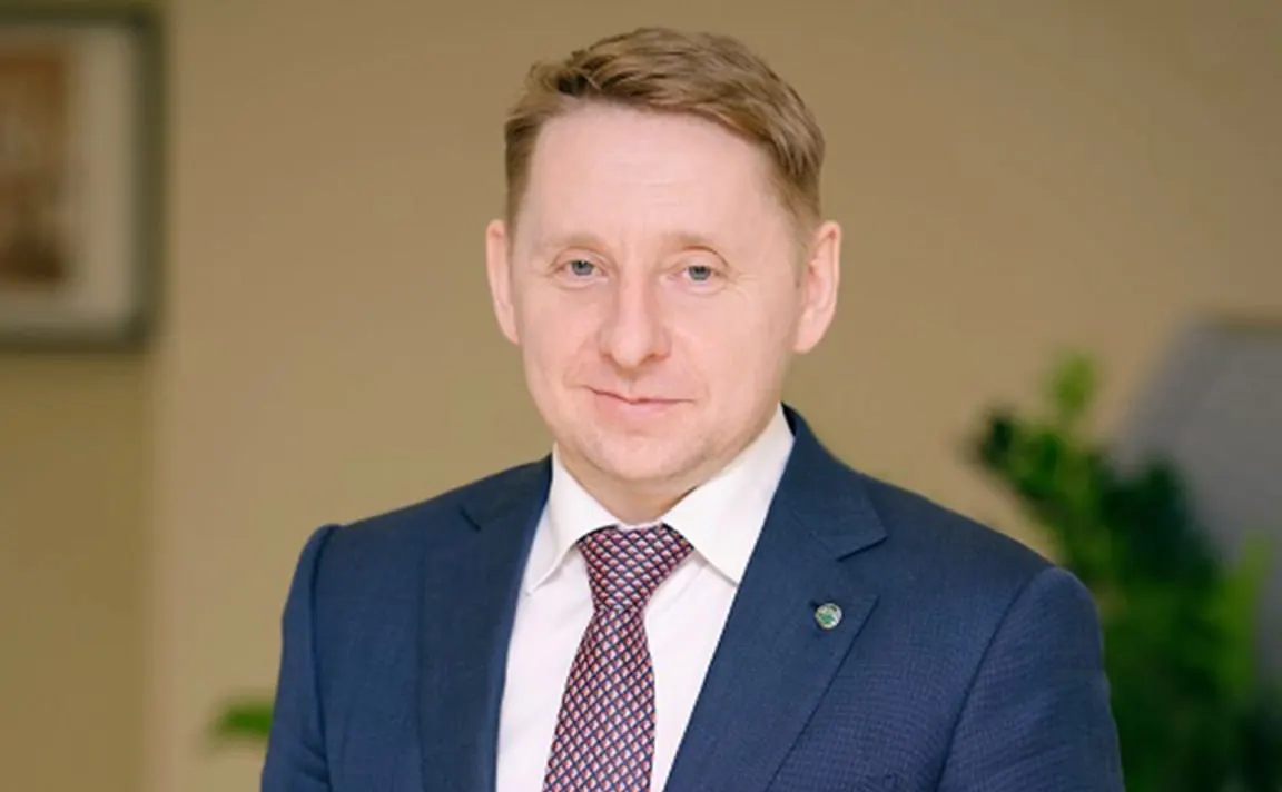 Минфин США объявил о снятии санкций с бывшего заместителя председателя правления «Сбера» Сергея Мальцева и с Ольги Райкес — уроженки Екатеринбурга, связанной с фэмили-офисом Confideri и австрийской австрийской компанией Vend Ore Gmbh.