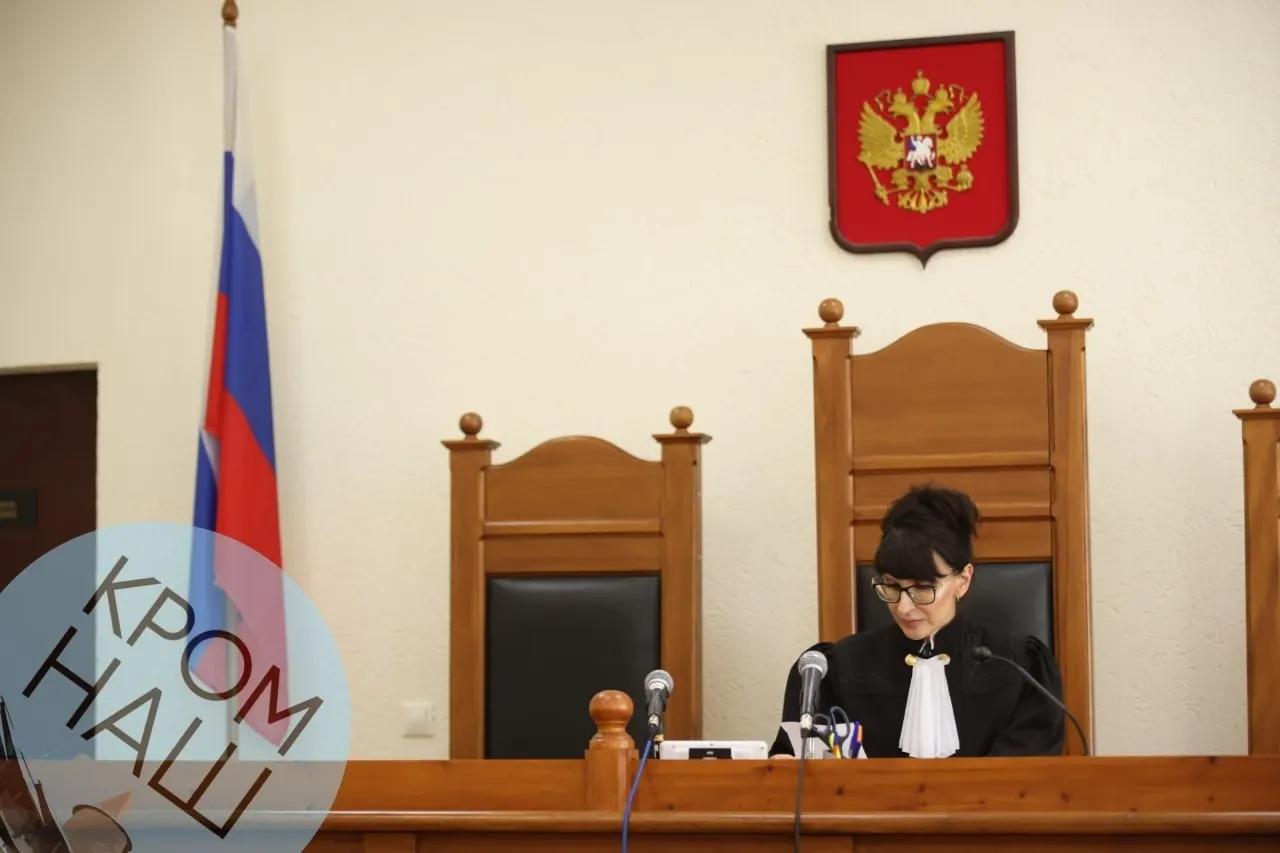 Судья ушла в совещательную комнату: прокурор просит продлить домашний арест бывшей ректора, сама обвиняемая и её защитник оставили решение на усмотрение суда. Срок меры пресечения истекает 29 июня.