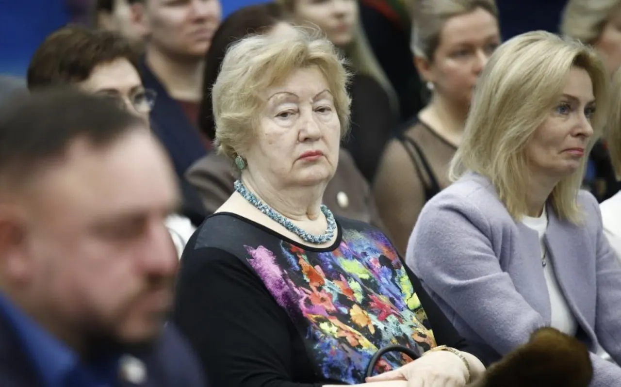 Кандидатуру выдвинул руководитель клуба «Патриот»: в качестве оснований называются создание швейной фабрики «Славянка», многолетнее руководство предприятием и поддержка участников конфликта в Украине.