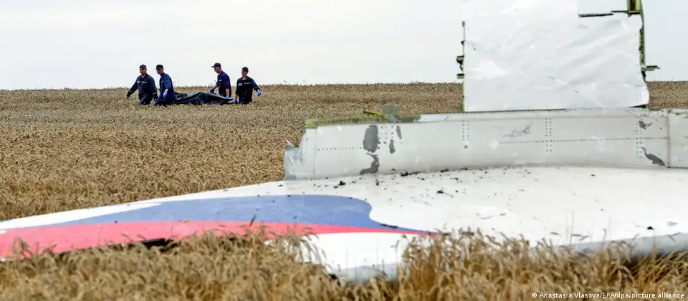 В двенадцатую годовщину гибели рейса MH17 Евросоюз вновь потребовал от РФ признать ответственность за трагедию и полностью содействовать расследованию. В Брюсселе приветствовали решения ЕСПЧ и ИКАО, установившие причастность России.