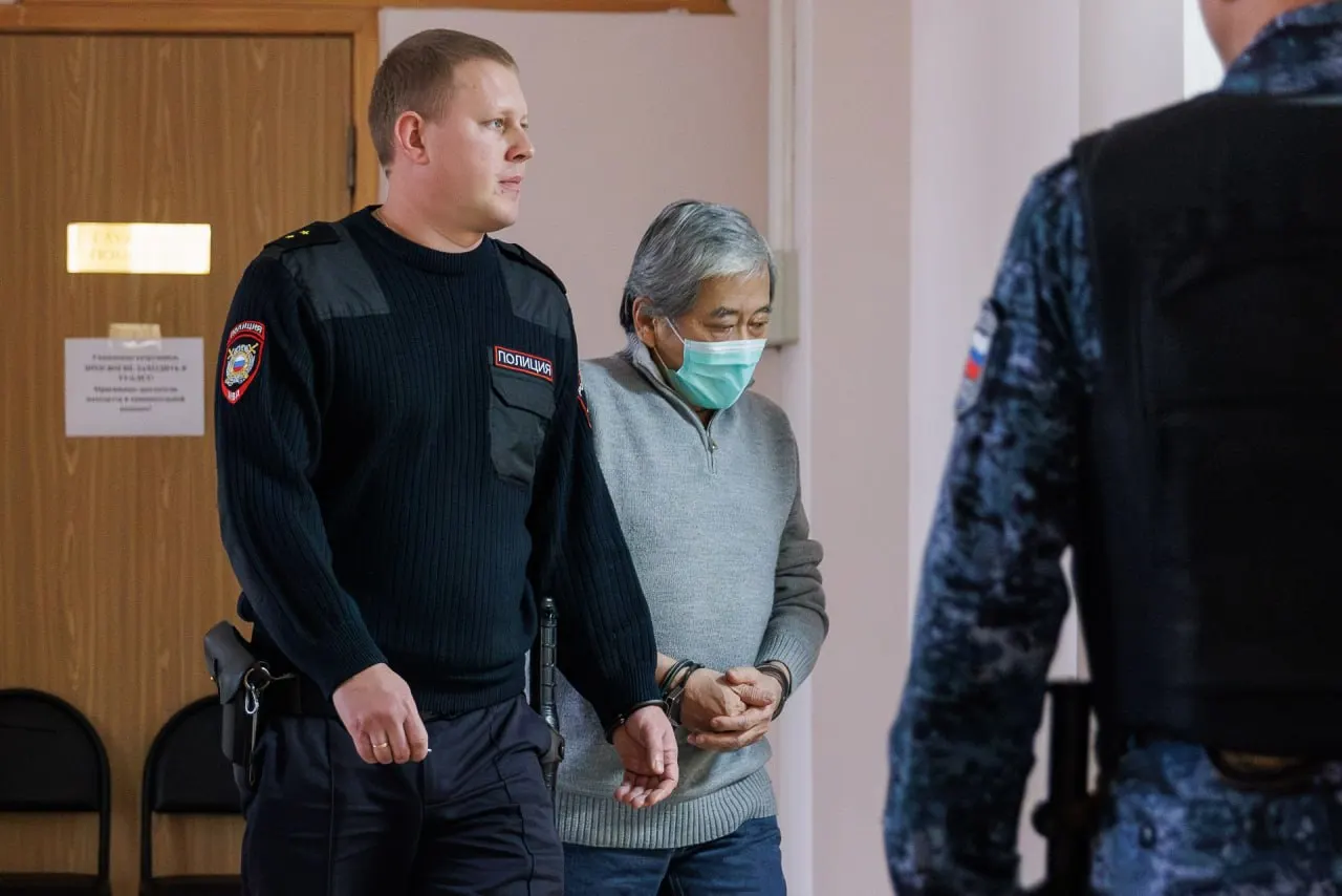 Материалы уголовного дела Александра Пака, осуждённого за убийство Екатерины Буравлевой на автомобиле BMW, поступили в Верховный суд — дело передано в третий состав уголовной коллегии.