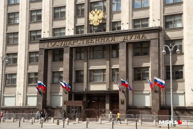 Данные о доходах главы региона и его имуществе анализируются на фоне подготовки к парламентским выборам.