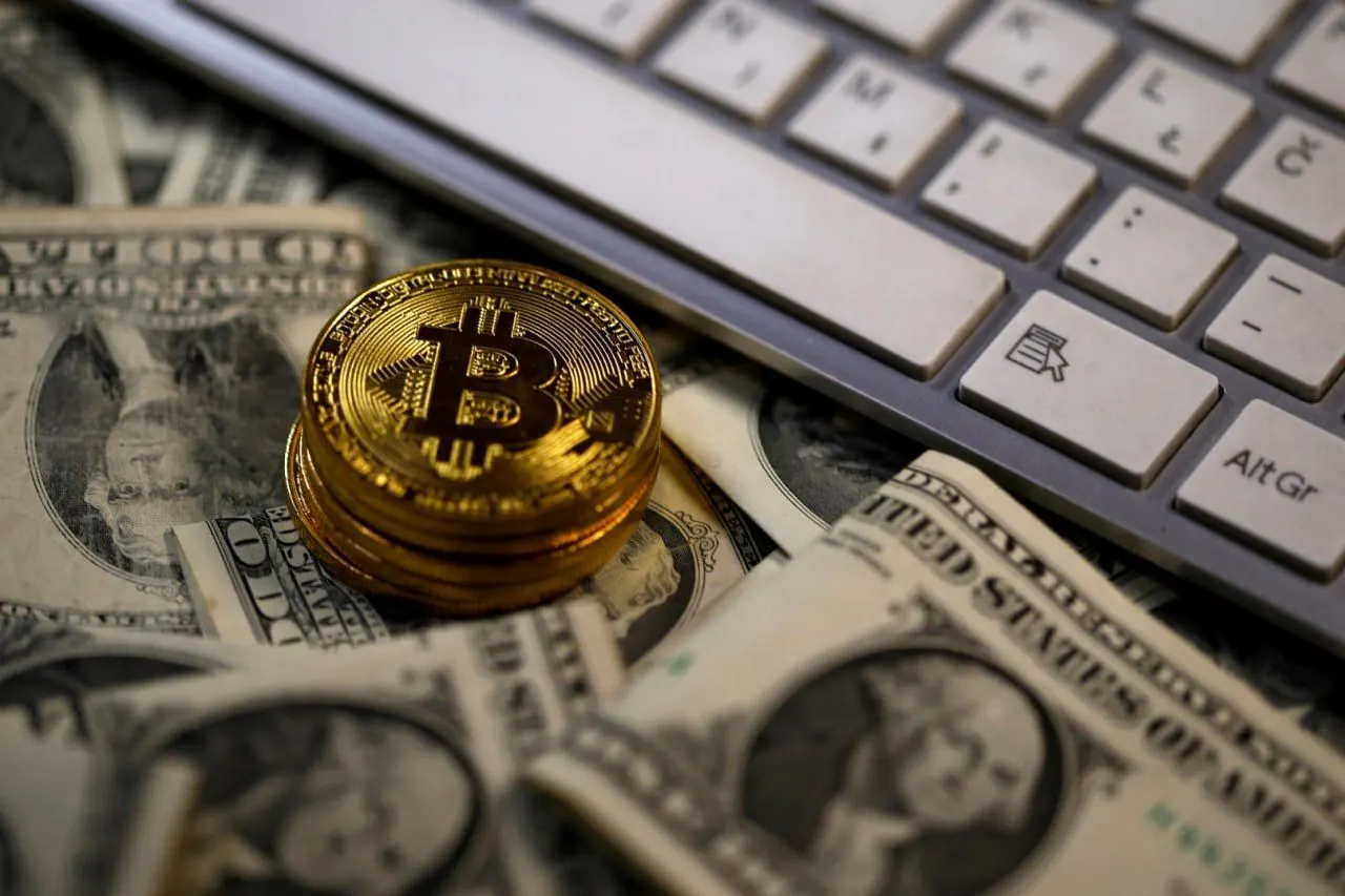 Расследование выявило взаимодействие Binance с правоохранительными органами и передачу сведений о транзакциях и пользователях.