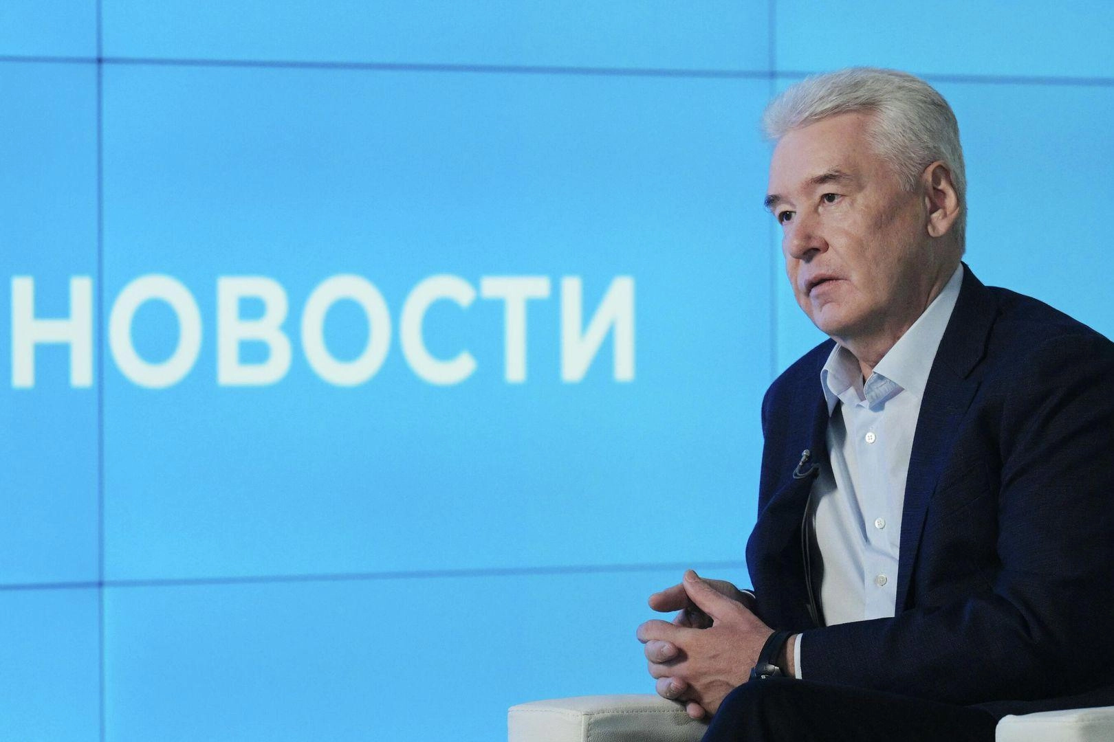 Мэр Москвы заявил, что призывы развернуть экономику под войну неверны и без мирной экономики страна не сможет добиться победы.